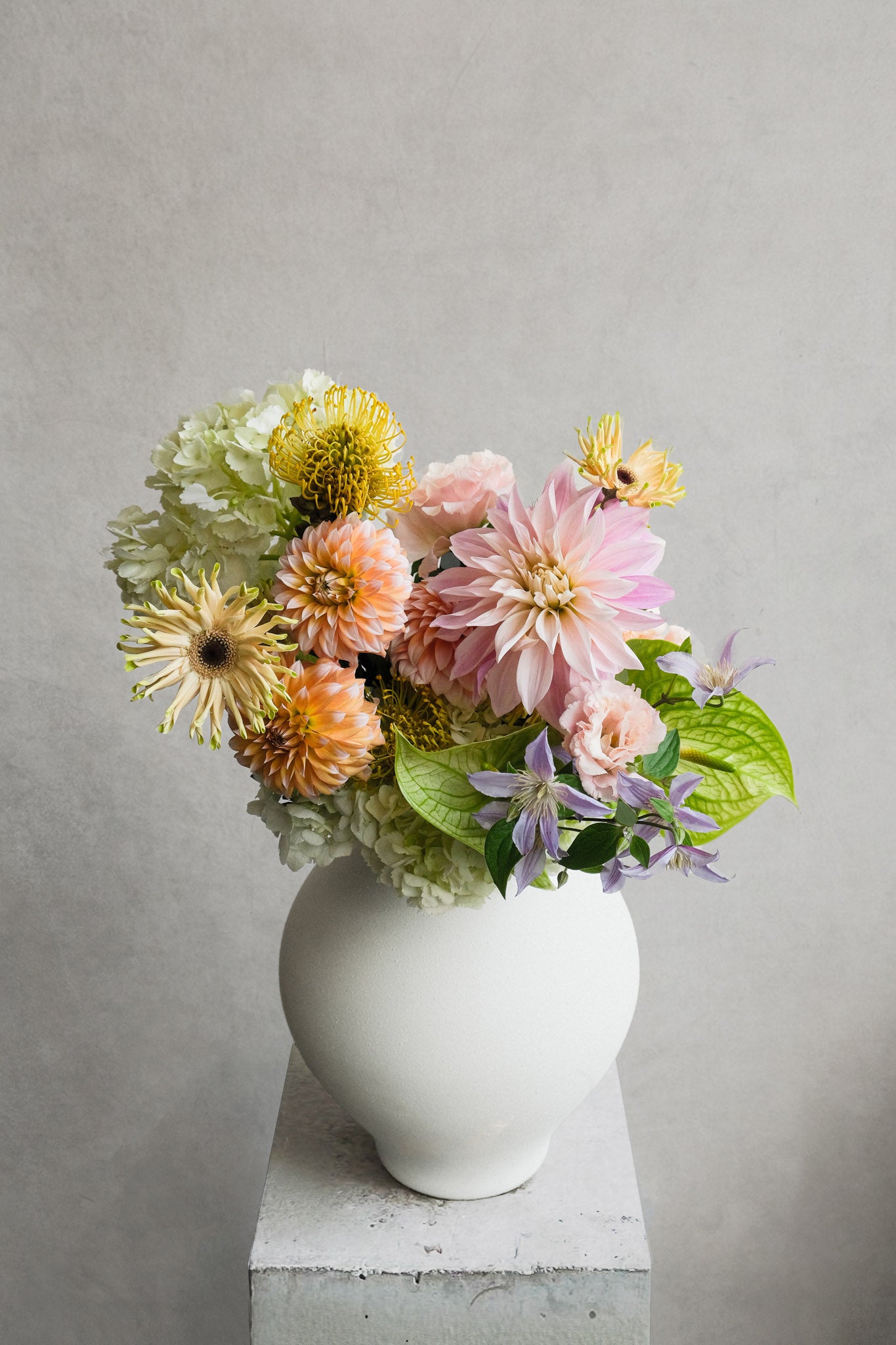 ちゅんブーケ Bon Bon Colorful Bouquet | Pacific Place Florist | Libertine