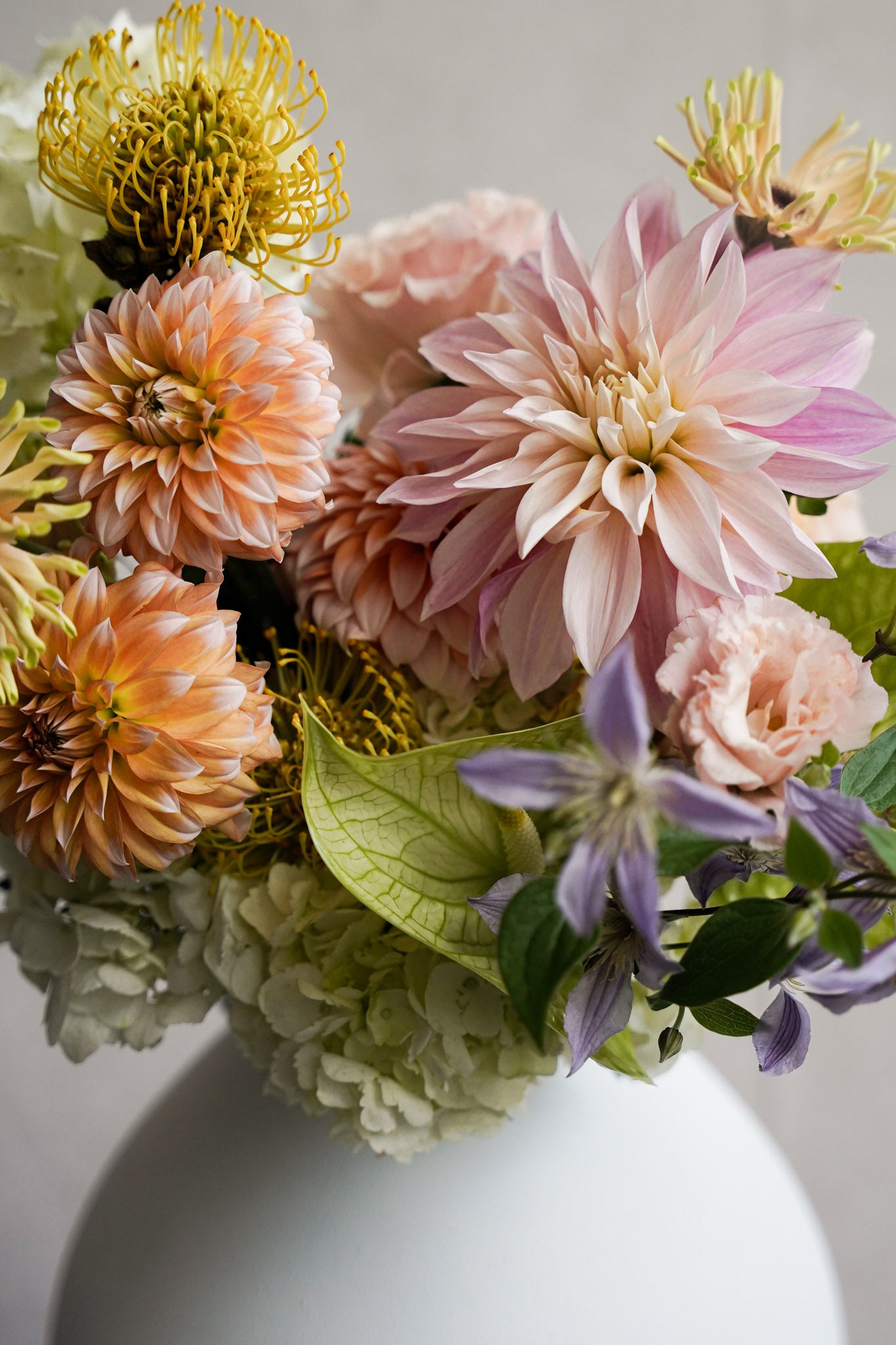 ちゅんブーケ Bon Bon Colorful Bouquet | Pacific Place Florist | Libertine
